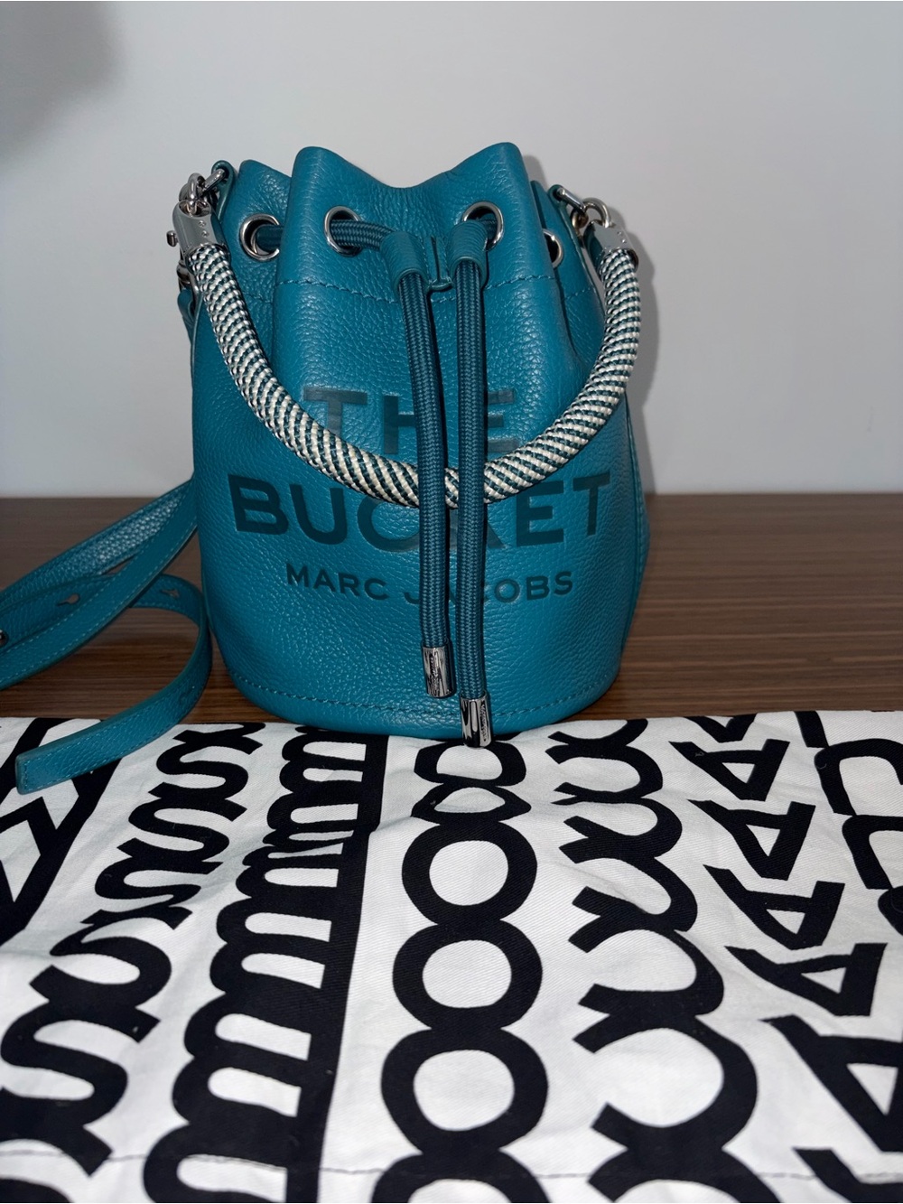 Marc Jacobs Teal Bucket Bag with Dust Bag - Picture 2 of 9